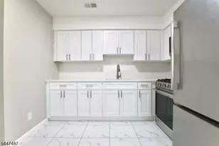 452 Marshall St, Elizabeth, NJ 07206 - Photo 4