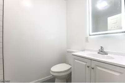 452 Marshall St, Elizabeth, NJ 07206 - Photo 14