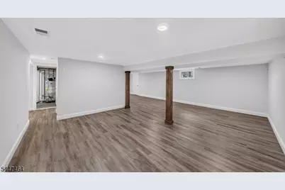 112 E 12th St, Linden, NJ 07036 - Photo 30