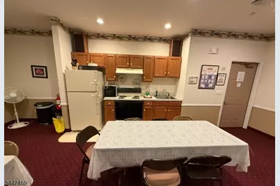5409 Richmond Rd #409, West Milford, NJ 07480 - Photo 10