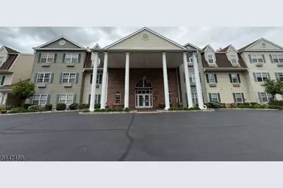 5409 Richmond Rd #409, West Milford, NJ 07480 - Photo 2