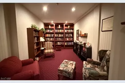 5409 Richmond Rd #409, West Milford, NJ 07480 - Photo 8