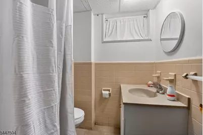 286 Atlantic Dr., Parsippany, NJ 07054 - Photo 20