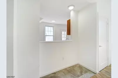2900 Vauxhall Rd, Union Township, NJ 07088 - Photo 12