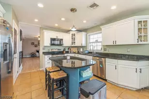 24 Valley View Trail, Sparta Township, NJ 07871 - Photo 4