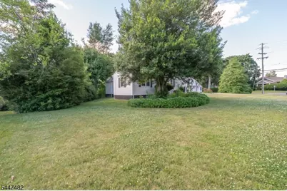 5 Pardun Ave, Milltown, NJ 08850 - Photo 36