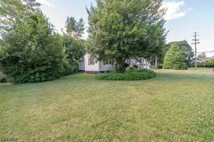 5 Pardun Ave, Milltown, NJ 08850 - Photo 36