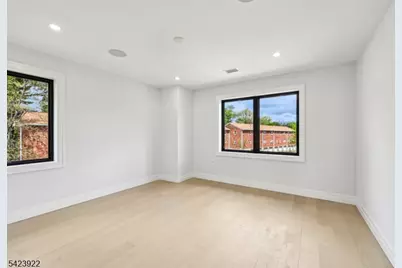 51 Albany Ave, Nutley, NJ 07110 - Photo 30