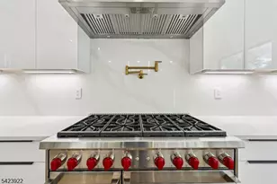 51 Albany Ave, Nutley, NJ 07110 - Photo 22