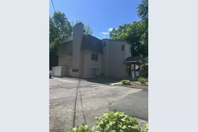 362 Rutherford Ave #6, Franklin, NJ 07416 - Photo 2