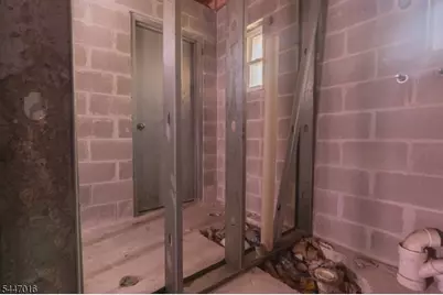 840 Clinton Ave, Newark, NJ 07108 - Photo 24