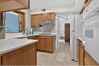 217 W Point Ave, Franklin Township, NJ 08873 - Photo 6