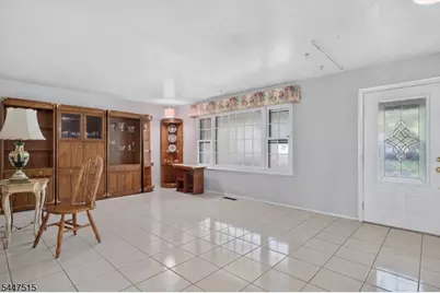 217 W Point Ave, Franklin Township, NJ 08873 - Photo 4