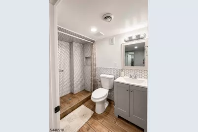 22 Halstead St, Kearny, NJ 07032 - Photo 14