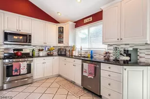 7 Cumberland Rd, West Milford Twp., NJ 07480 - Photo 8
