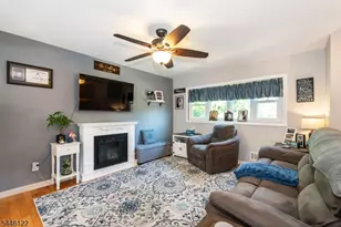 7 Cumberland Rd, West Milford Twp., NJ 07480 - Photo 4