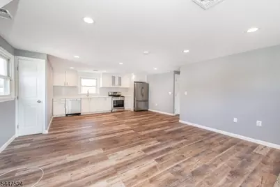 108 Woodrow Ave #2, Woodland Park, NJ 07424 - Photo 4