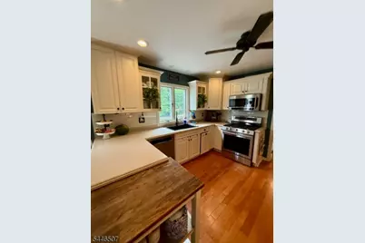 17 Sanford Rd, Mount Olive, NJ 07828 - Photo 6
