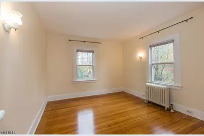 45 Essex Ave, Montclair, NJ 07042 - Photo 12