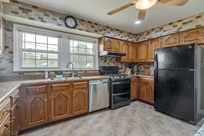 59 Knoll Rd, Parsippany, NJ 07054 - Photo 12