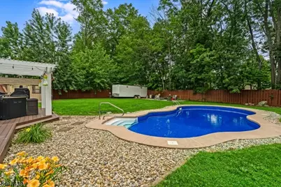 59 Knoll Rd, Parsippany, NJ 07054 - Photo 26