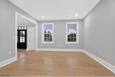 105 Woodfern Rd, Branchburg Township, NJ 08853 - Photo 20