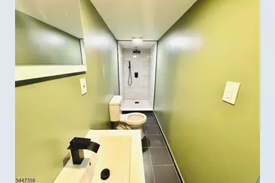 1222 W 3rd St, Plainfield, NJ 07063 - Photo 10