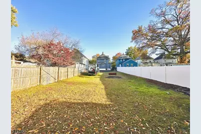 1222 W 3rd St, Plainfield, NJ 07063 - Photo 12