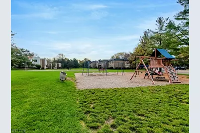 798 Eves Dr #2R, Hillsborough Township, NJ 08844 - Photo 28