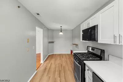 351 Ventnor Ct, Piscataway Township, NJ 08854 - Photo 8
