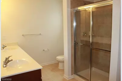 506 Waterview Ct #506, Hanover Township, NJ 07927 - Photo 6