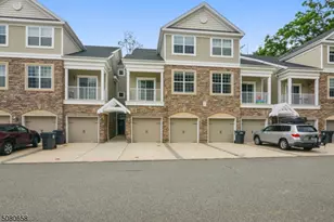506 Waterview Ct, Hanover Township, NJ 07927 - Photo 1