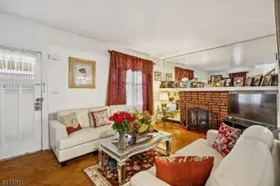 7 Wolf Pl, Irvington, NJ 07111 - Photo 12