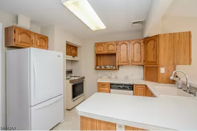 520 Winsor St, Bound Brook, NJ 08805 - Photo 12