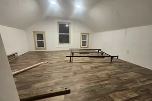 20 Adams St, Belvidere, NJ 07823 - Photo 2