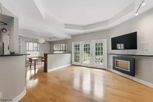 47 Hedge Row Rd, Plainsboro Township, NJ 08540 - Photo 16