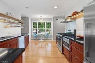 47 Hedge Row Rd, Plainsboro Township, NJ 08540 - Photo 12