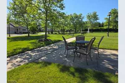 47 Hedge Row Rd, Plainsboro Township, NJ 08540 - Photo 32