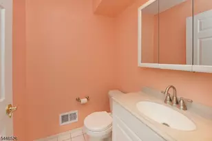45 Royal Ave, Hawthorne, NJ 07506 - Photo 14