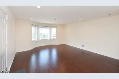 45 Royal Ave #49, Hawthorne, NJ 07506 - Photo 6