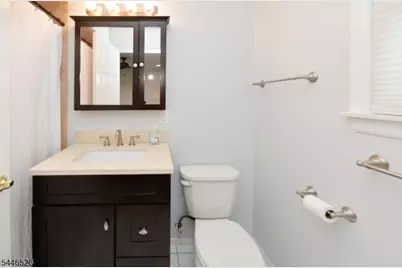 45 Royal Ave #49, Hawthorne, NJ 07506 - Photo 8