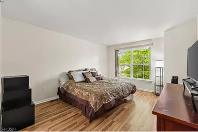 186 Sunshine Dr, Piscataway Township, NJ 08854 - Photo 16