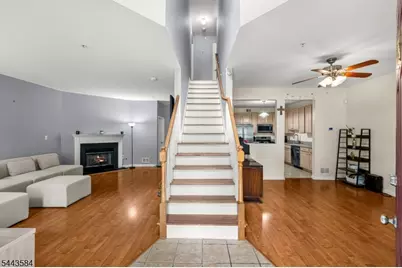 186 Sunshine Dr, Piscataway Township, NJ 08854 - Photo 2