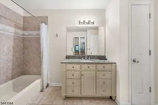 186 Sunshine Dr, Piscataway Township, NJ 08854 - Photo 14