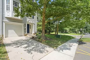 240 William Livingston Ct, Princeton Twp., NJ 08540 - Photo 2