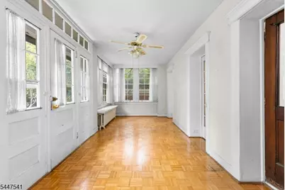 204 Palisade Ave, Union City, NJ 07087 - Photo 10