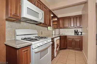 24 New St, Butler, NJ 07405 - Photo 4