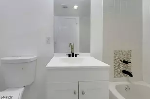 15 Crystal Ln, Paterson, NJ 07501 - Photo 28