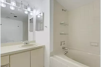 15 Crystal Lane #307, Paterson, NJ 07501 - Photo 22