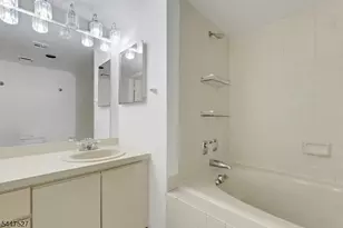 15 Crystal Ln, Paterson, NJ 07501 - Photo 22